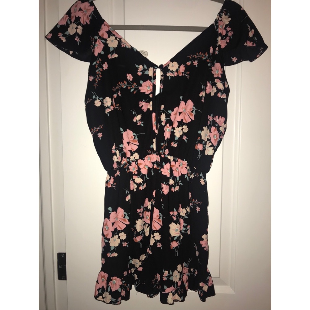 Urban Outfitters Black Floral-Print Romper